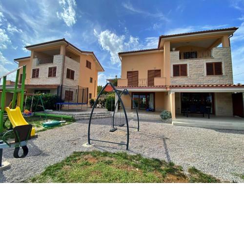 Apartments for families with children Silo, Krk - 18685