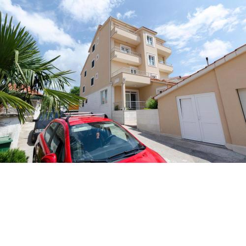 Apartments Frane
