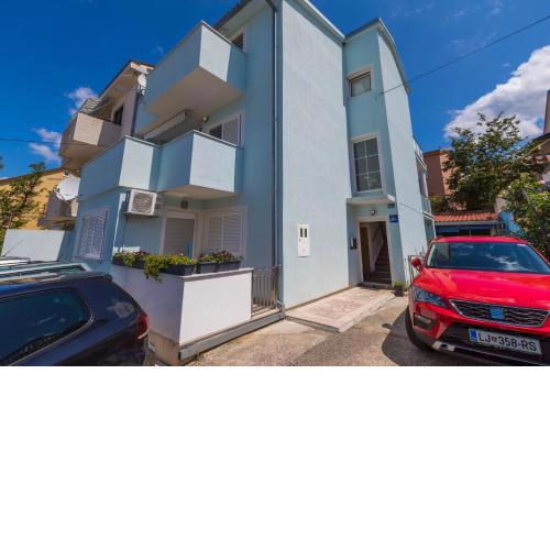 Apartments Frutis
