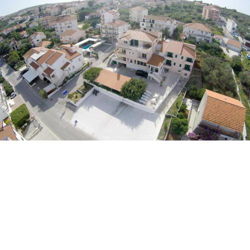 Apartments Fumija