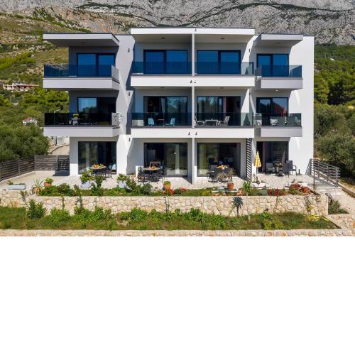 Apartments IKO