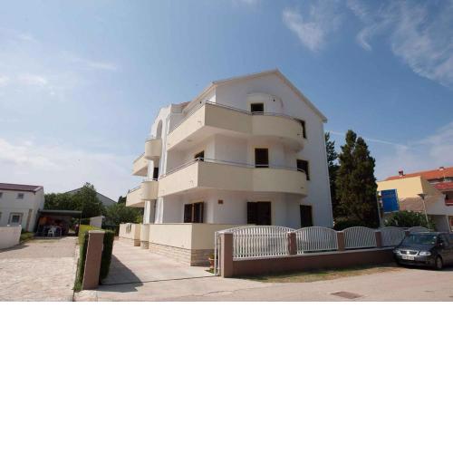 Apartments in Sabunike/Zadar Riviera 7980