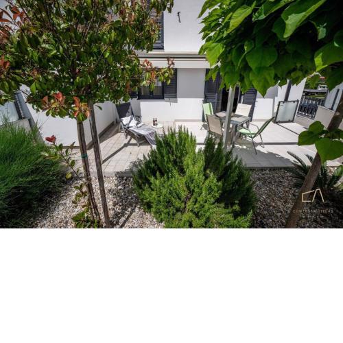 Apartments Iskra