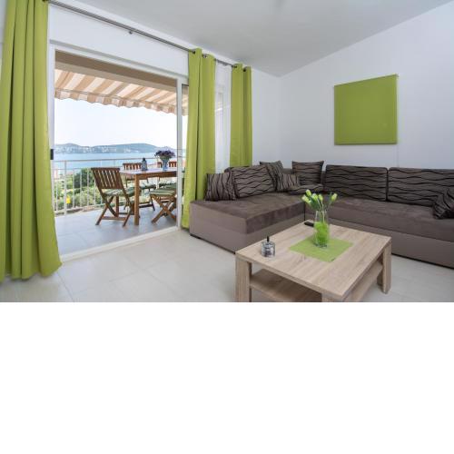 Apartments Iva
