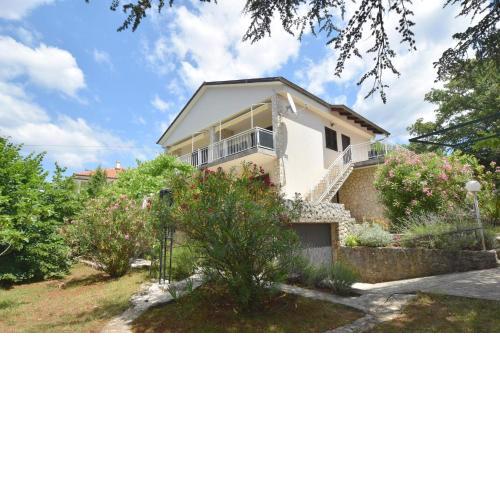 Apartments Jadanec