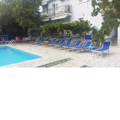 Apartments Jerine