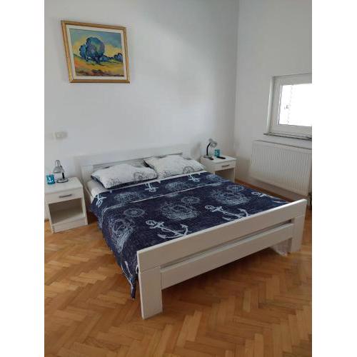 Apartments "Jope i Toni"