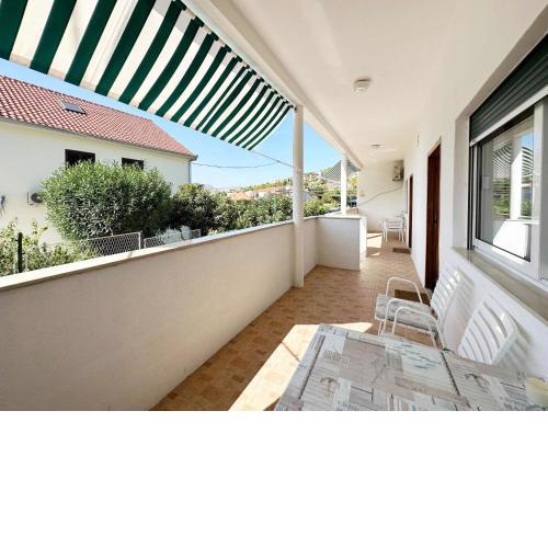 Apartments Kaza