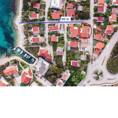Apartments Kike - 60 meters from the beach