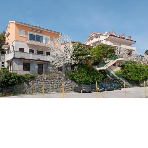 Apartments Komel