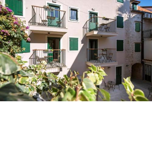 Apartments Korta