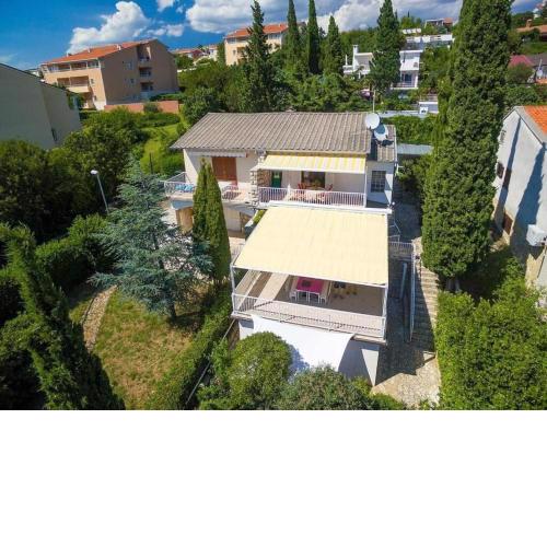Apartments Levant