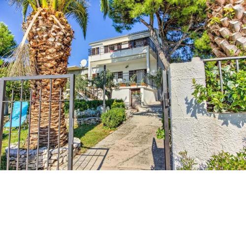 Apartments Lidija