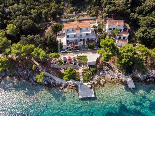 Apartments Luka