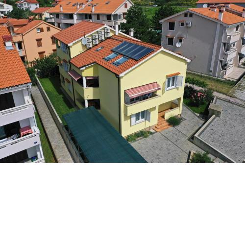 Apartments Luni