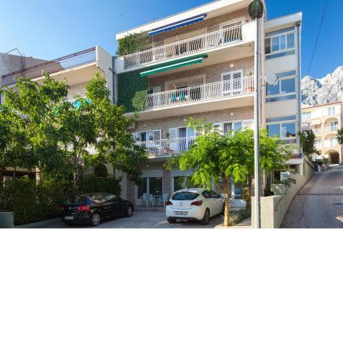 Apartments Makarska