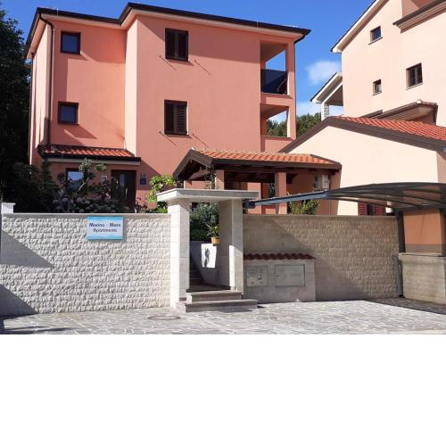 Apartments Marina-Mare
