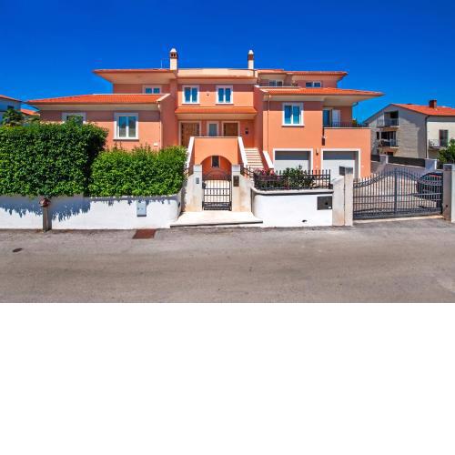 Apartments Martina
