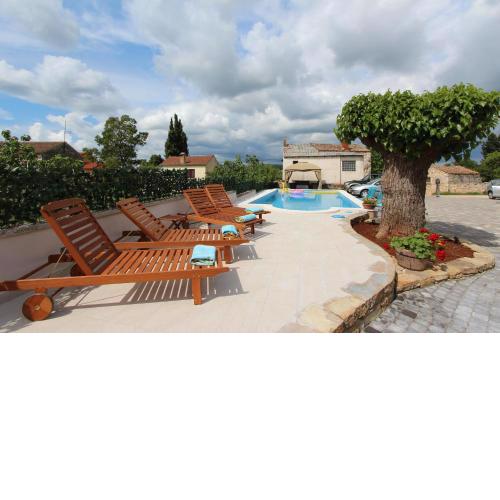 Apartments Midea 2