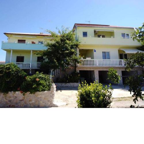 Apartments Miocic