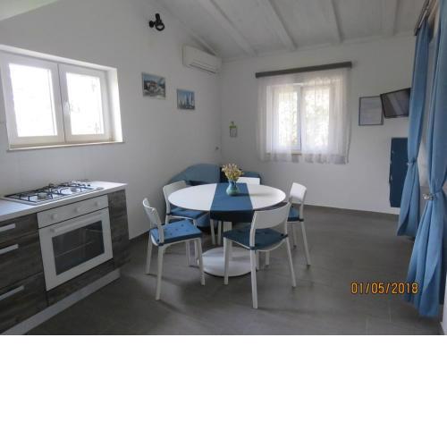 Apartments Mira near the sandy beach - By TA Leut Agency