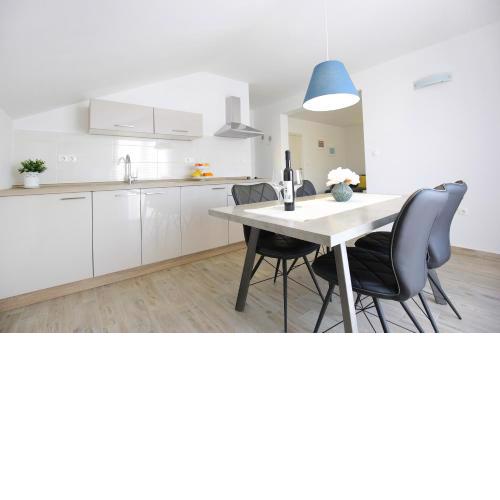 Apartments Nada
