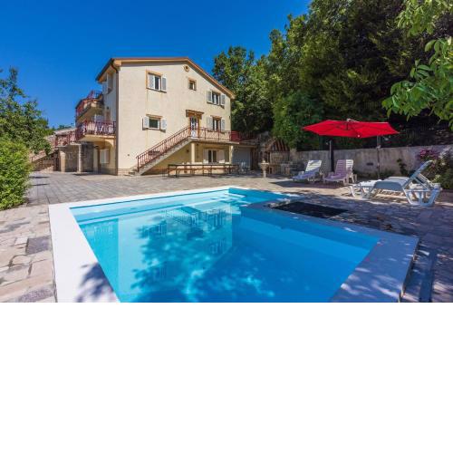 Apartments NEVEN