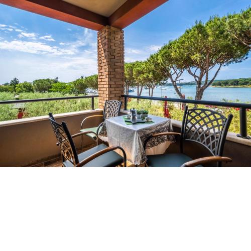 Apartments Oliveto