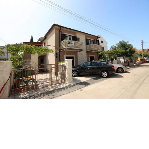 Apartments Orhideja