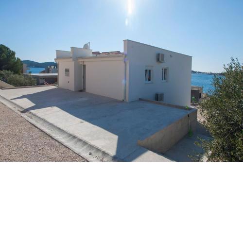Apartments Osti