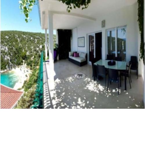 Apartments Paradise With Amazing Sea View