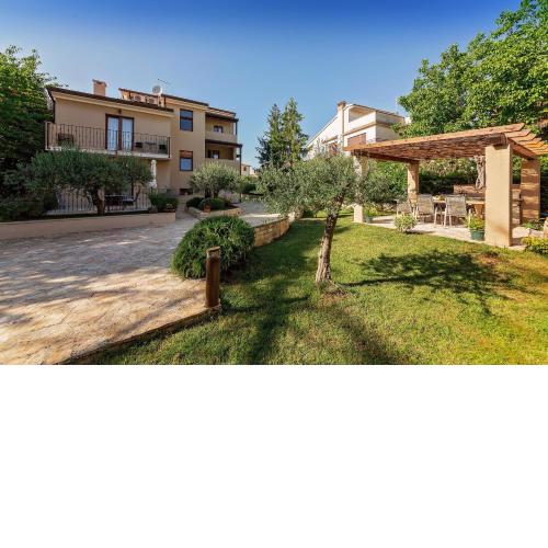Apartments Paulino