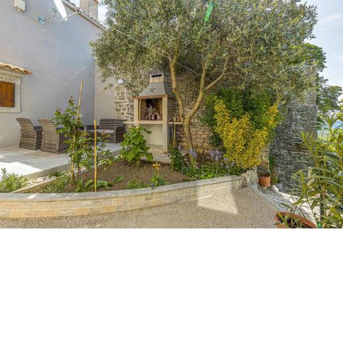 Apartments Petina