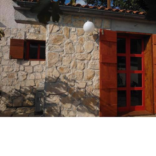 Apartments Picasso Komiza
