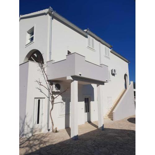 Apartments Pralija