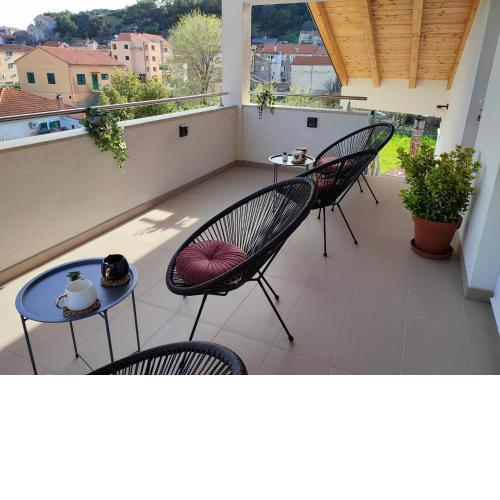 Apartments Pulic