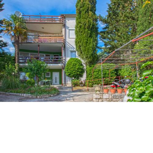 Apartments Sabina - 100m from sea