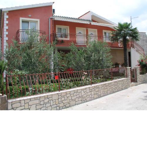 Apartments Salamun