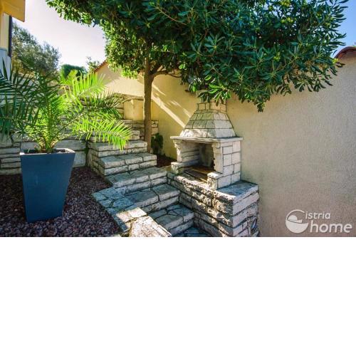 Apartments Salvore