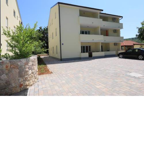 Apartments Saramandic