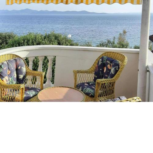 Apartments Sunday in Kozino at the sea