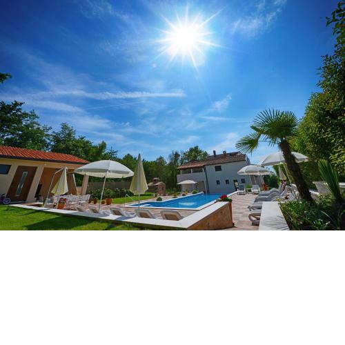 Apartments Tena