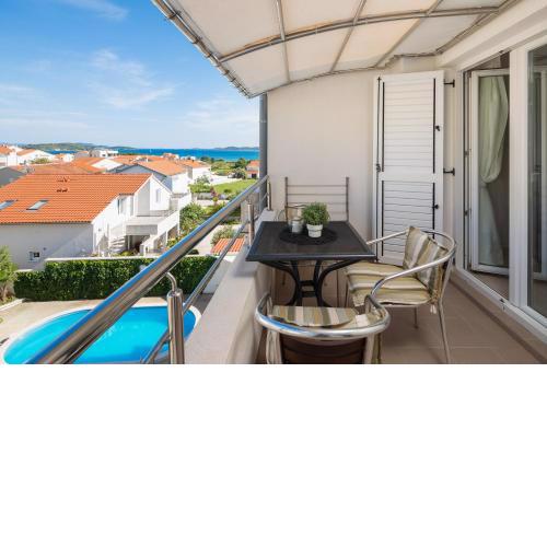 Apartments Tihi 2