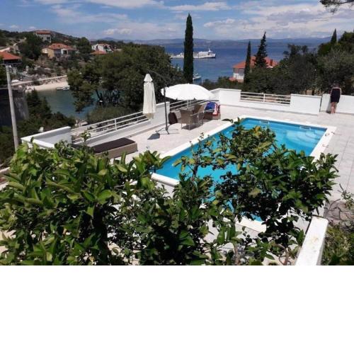 Apartments Tirkiz