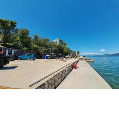 Apartments Valun