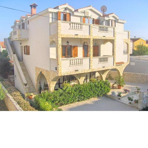 Apartments Villa Estella