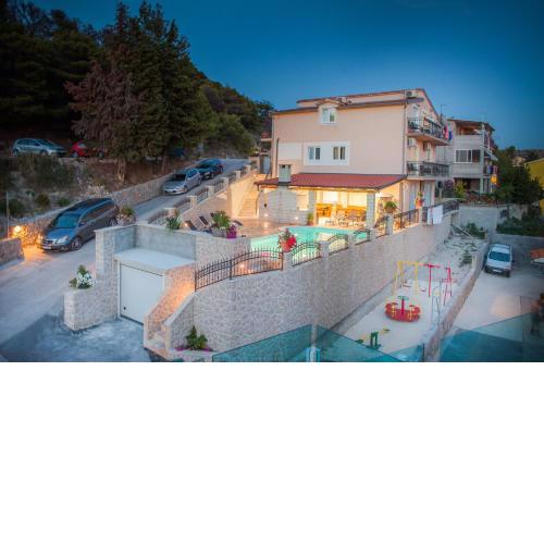 Apartments Villa Matea