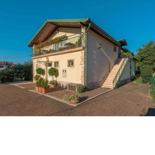 Apartments Villa Roza