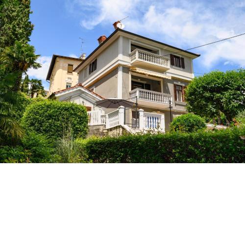 Apartments Villa Salona