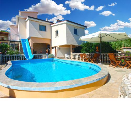 Apartments Vrcevan 811